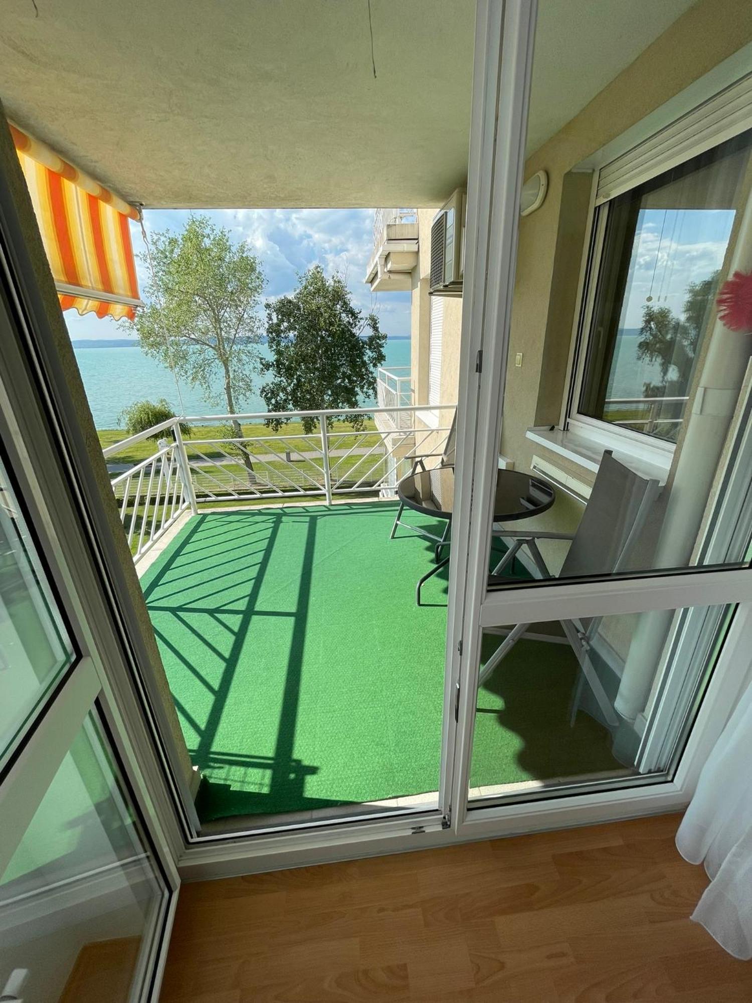 Blanca Apartman Шіофок Екстер'єр фото